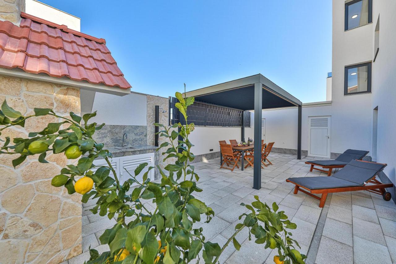 Luxury Apartment Pia With Swimming Pool And Grill Trogir Exterior foto